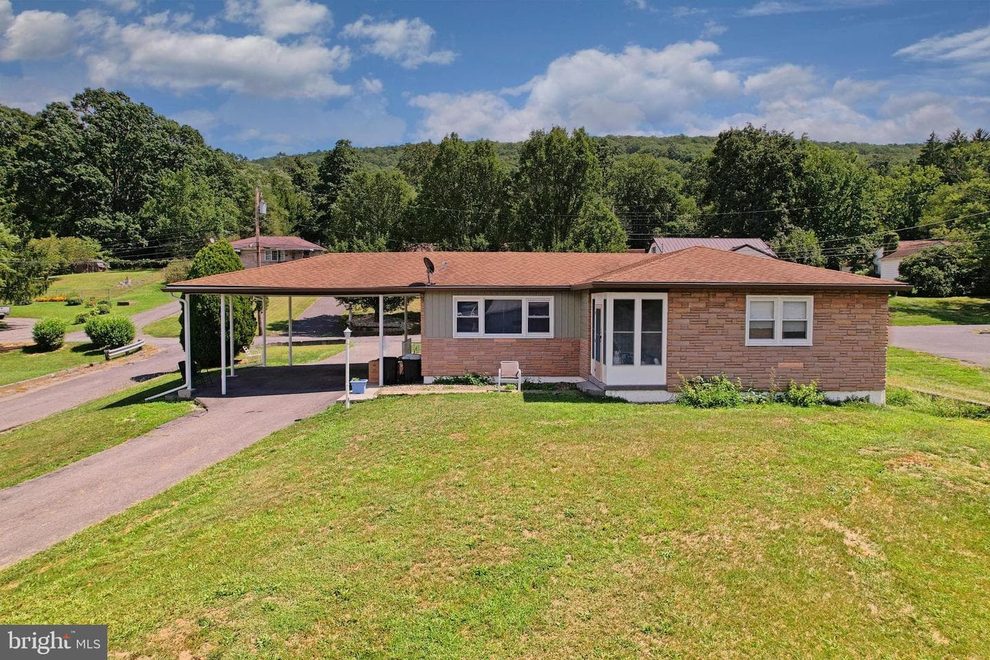 14 Clubhouse Road