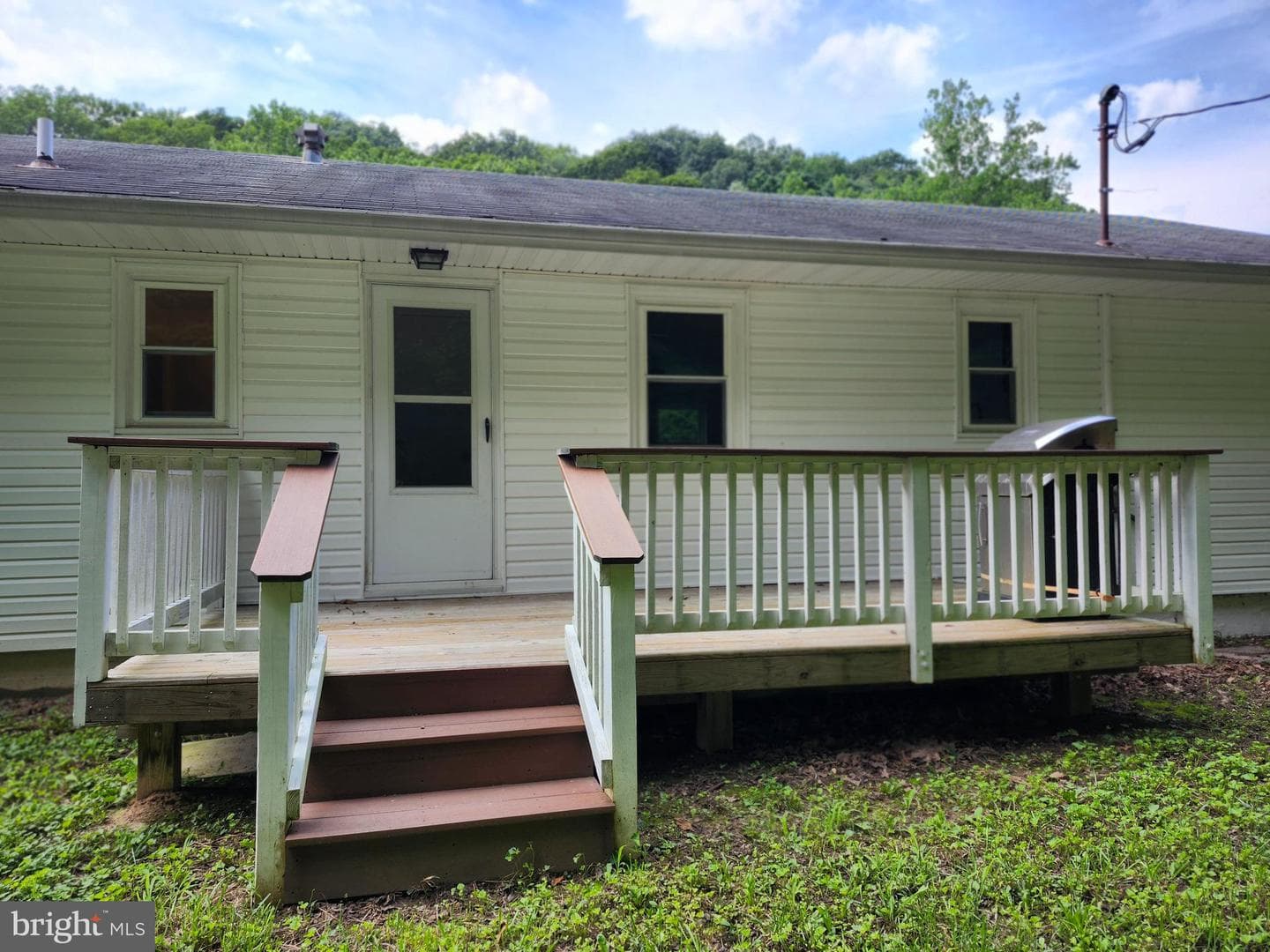 22124 Mcmullen Highway SW photo 12