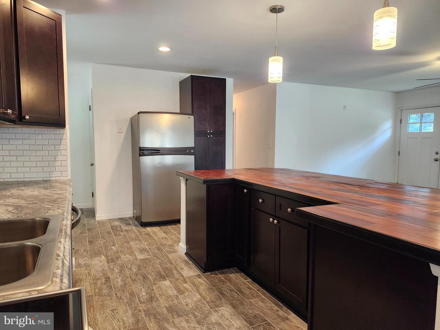 22124 Mcmullen Highway SW photo 21