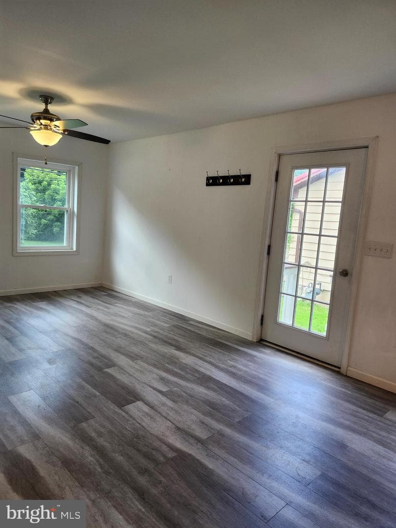 22124 Mcmullen Highway SW photo 25