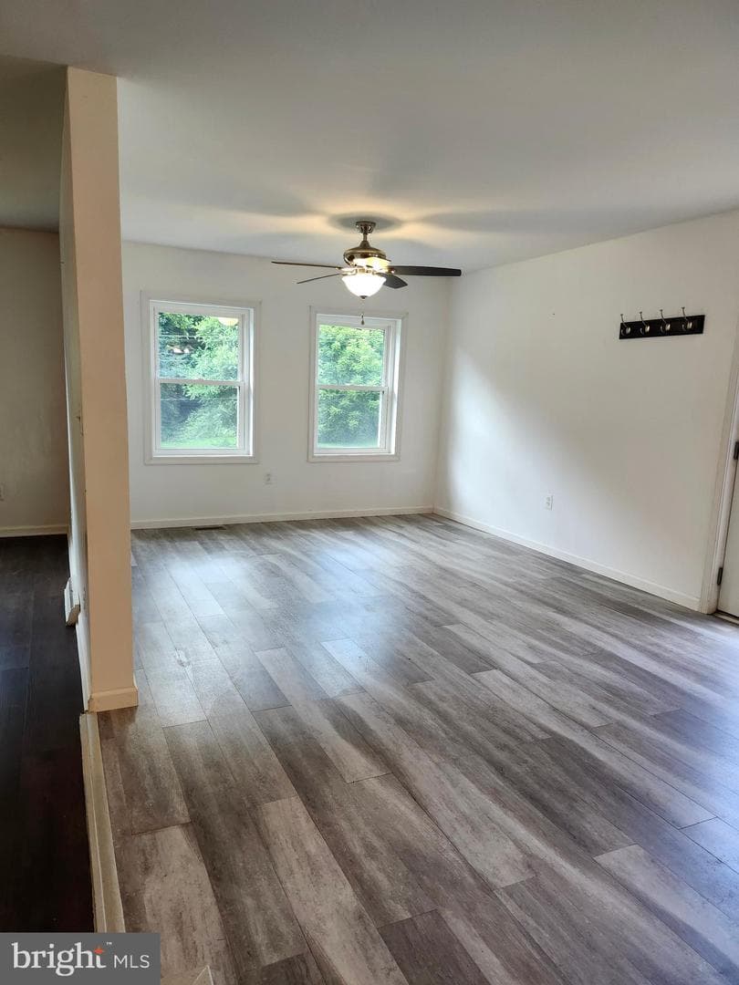 22124 Mcmullen Highway SW photo 26