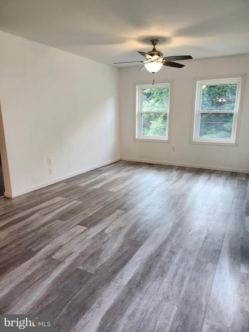 22124 Mcmullen Highway SW photo 27