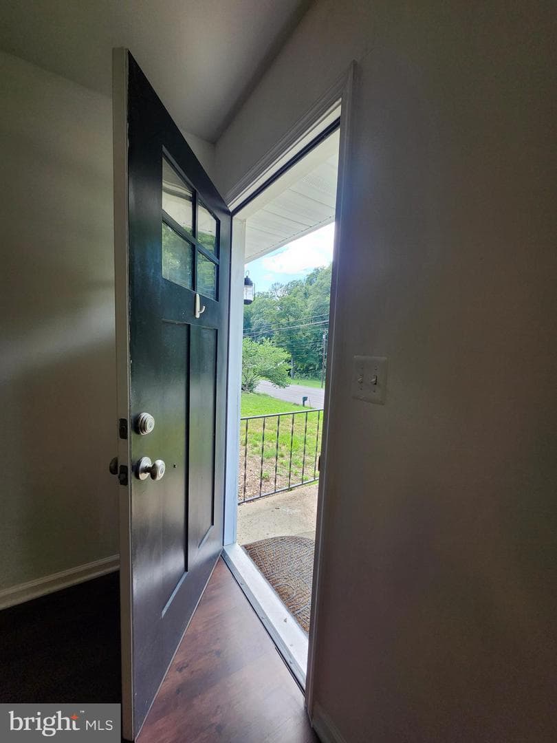 22124 Mcmullen Highway SW photo 28