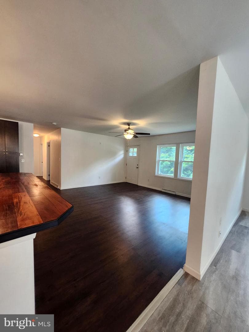 22124 Mcmullen Highway SW photo 29