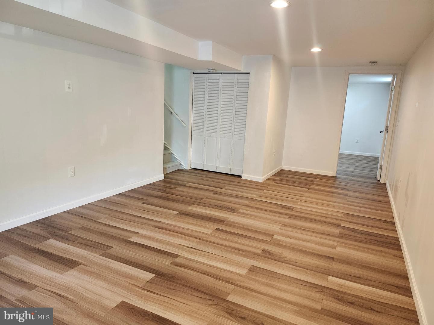 22124 Mcmullen Highway SW photo 3