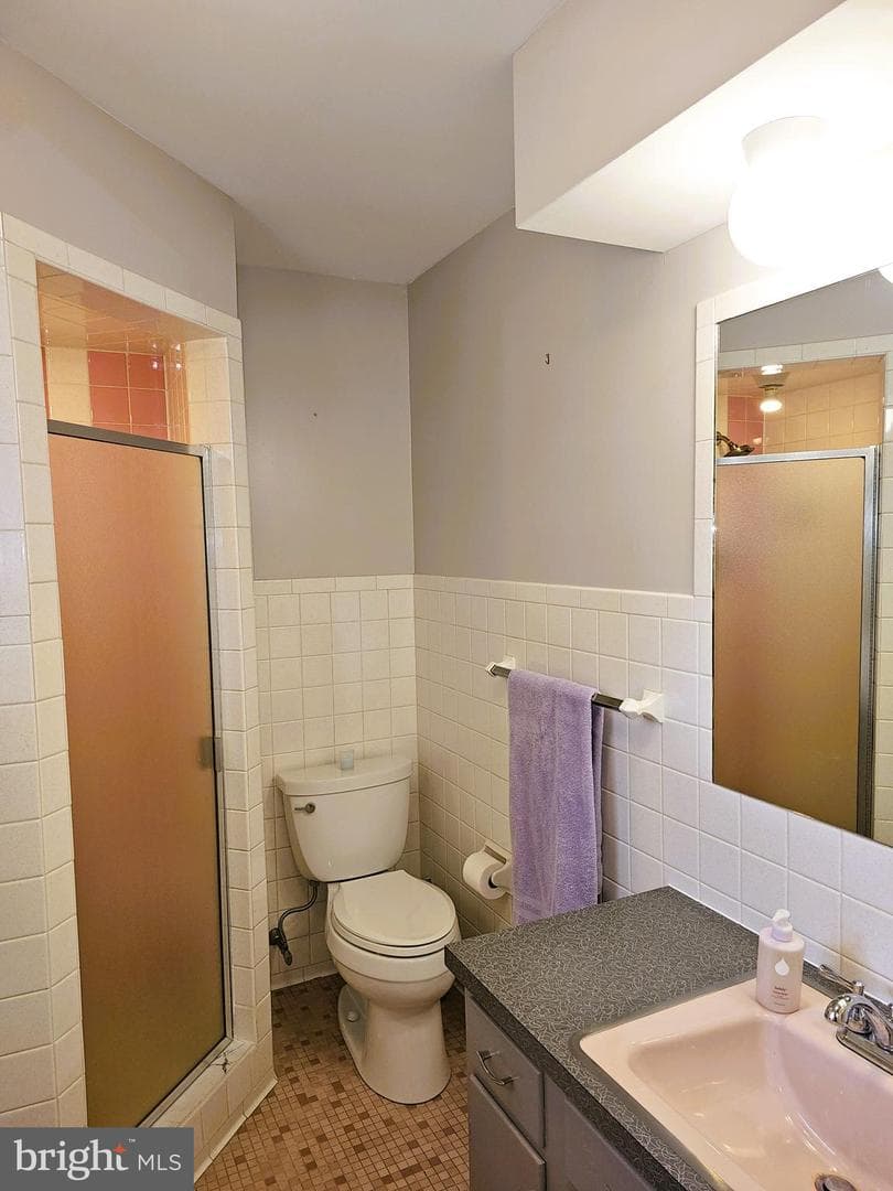 213 Central Avenue photo 17