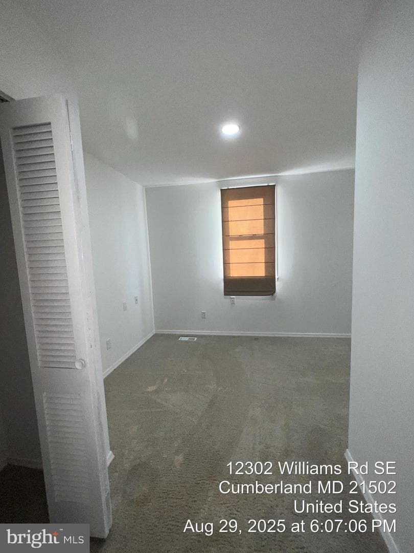 12302 Williams Road SE photo 25