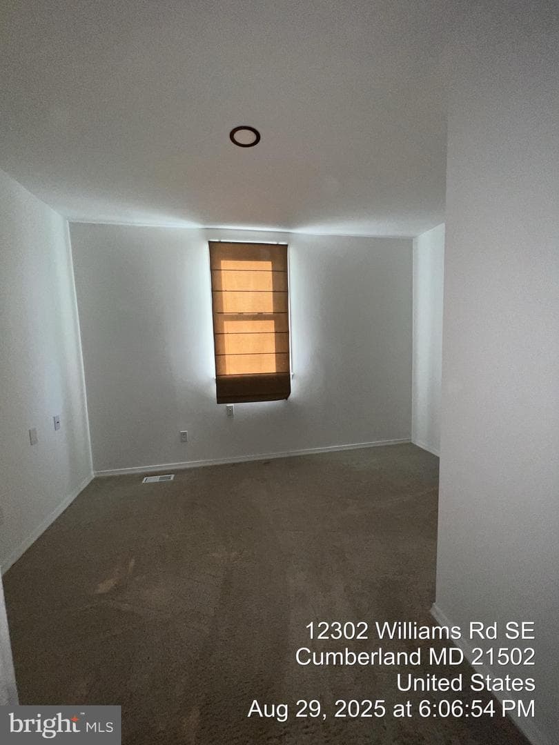 12302 Williams Road SE photo 27