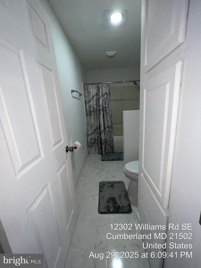 12302 Williams Road SE photo 8