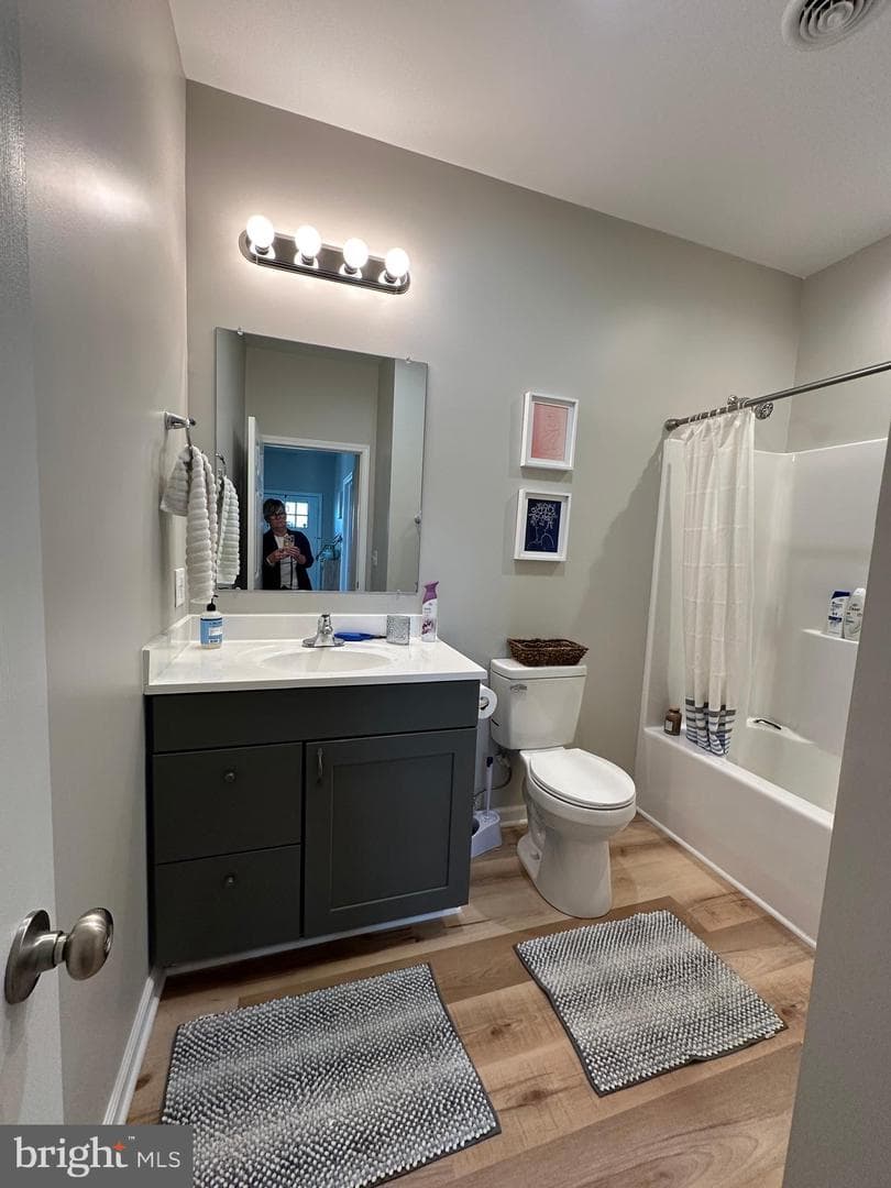 209 Moonlight Drive photo 28