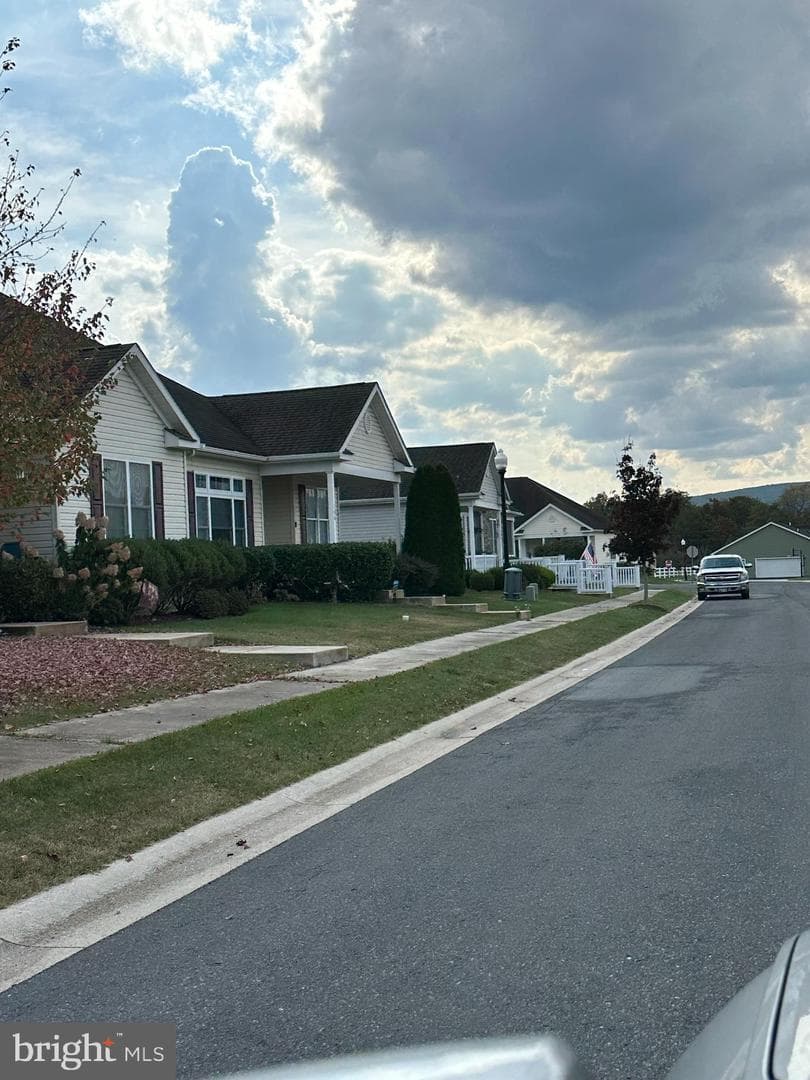 209 Moonlight Drive photo 3