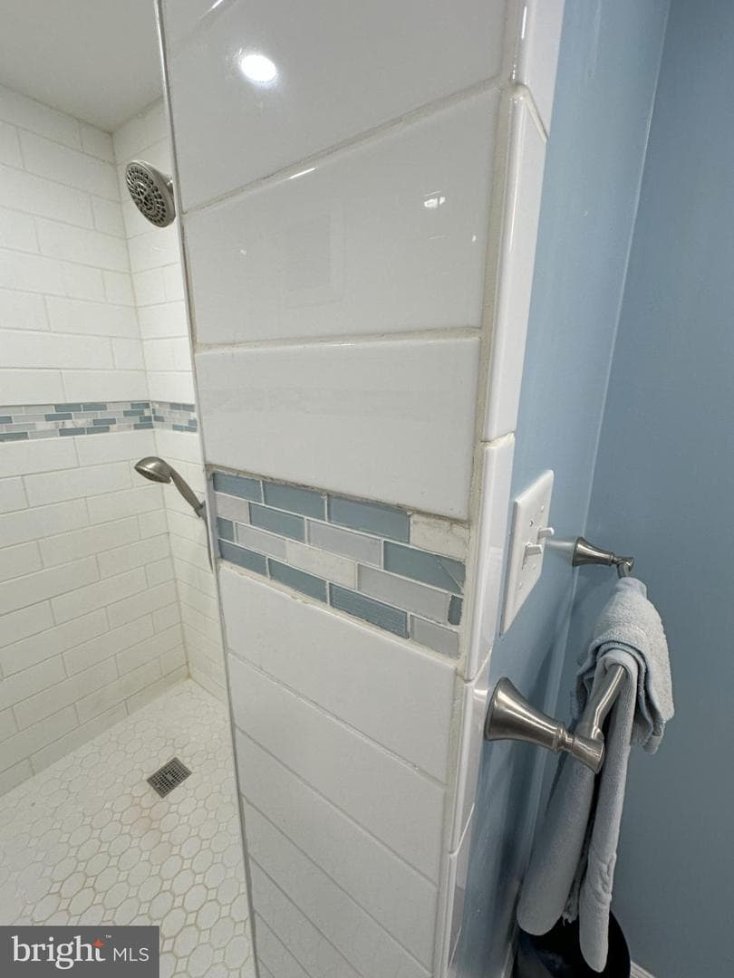 809 Valley View Drive photo 30