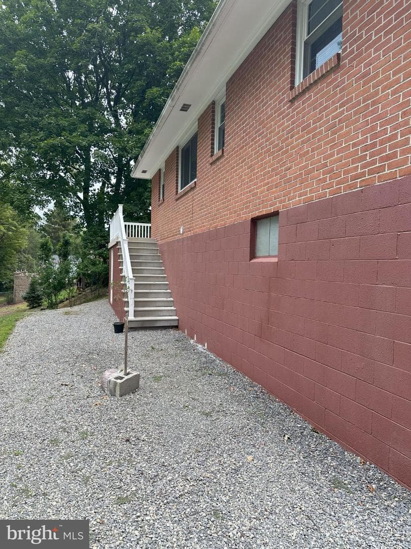 809 Valley View Drive photo 45
