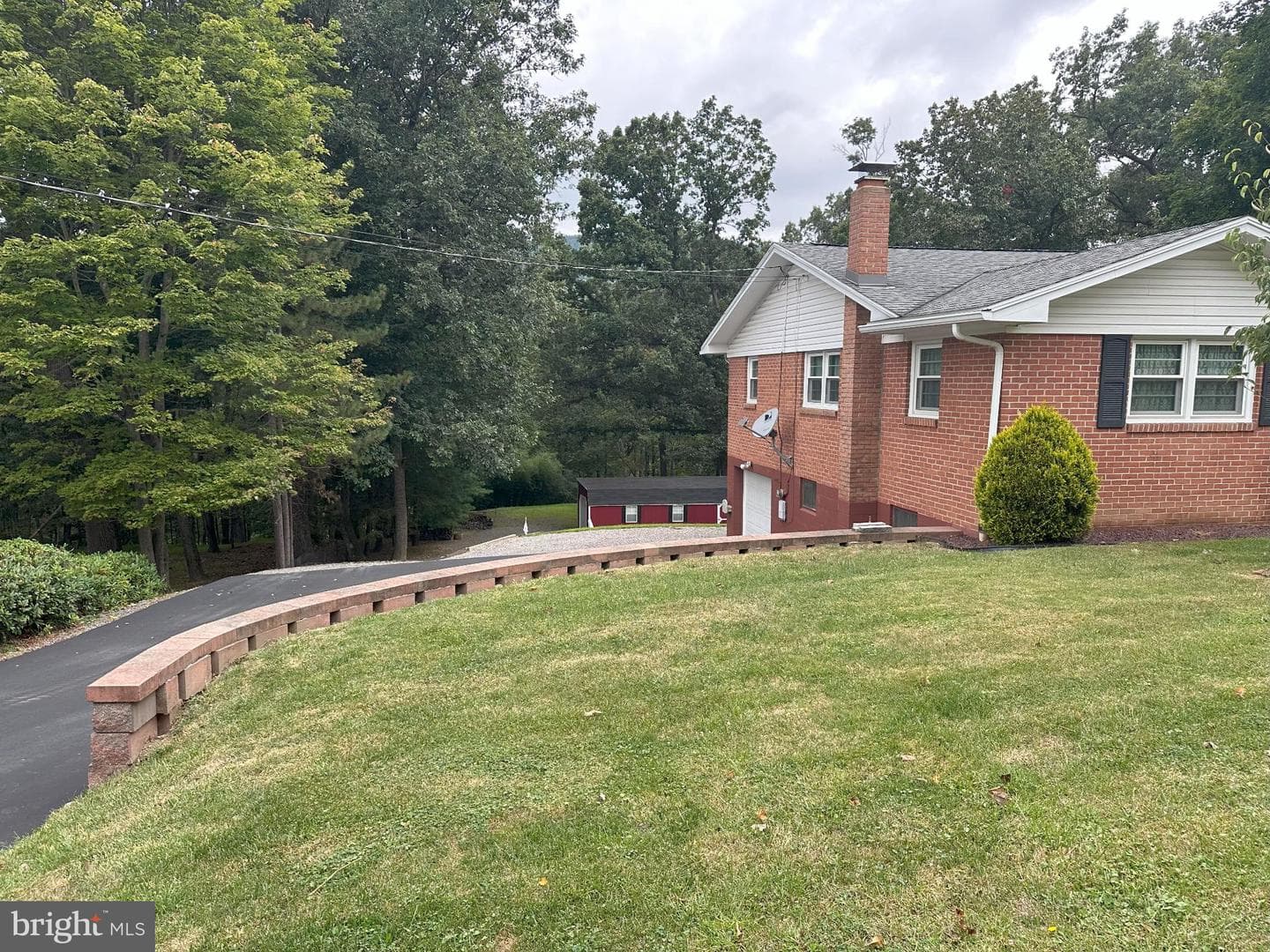 809 Valley View Drive photo 48