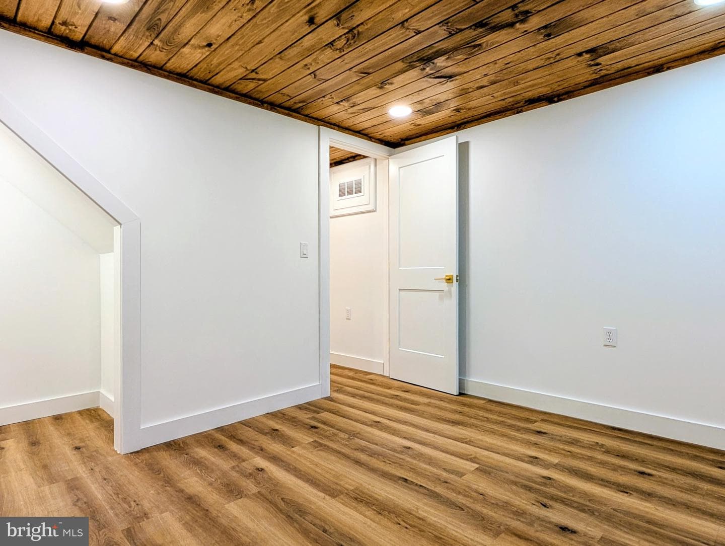 13512 Black Valley Road NE photo 28