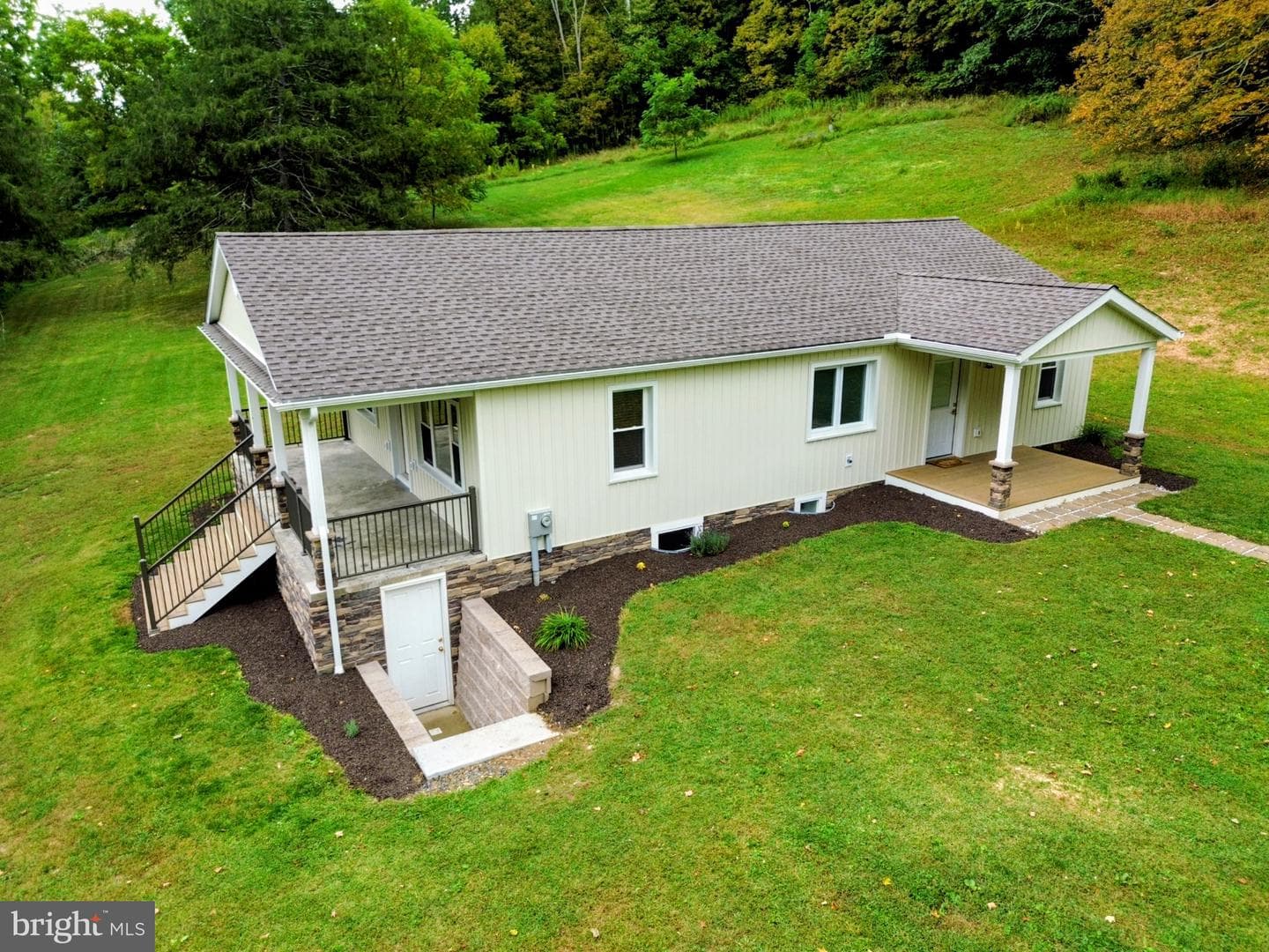13512 Black Valley Road NE photo 32