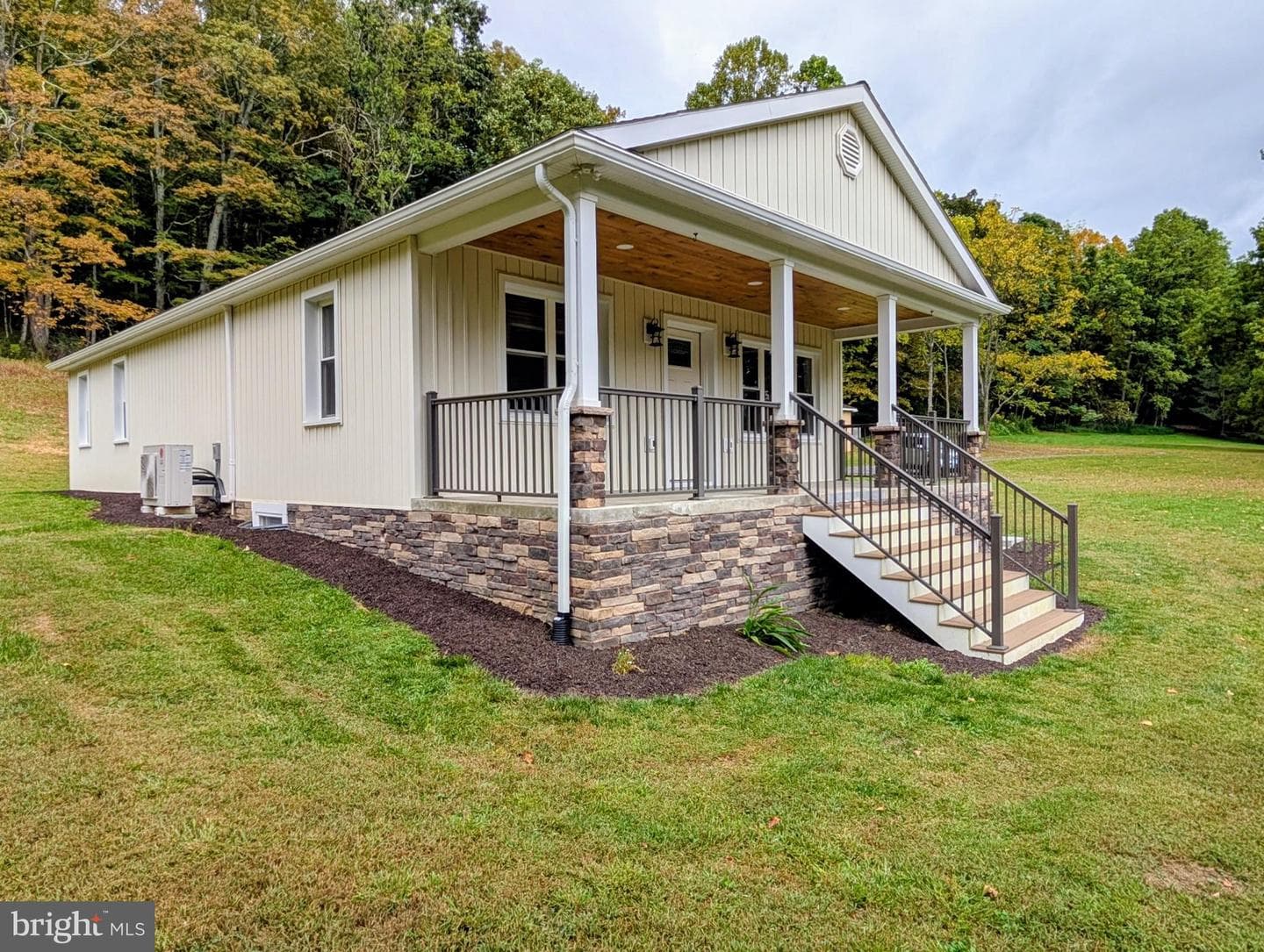13512 Black Valley Road NE photo 42