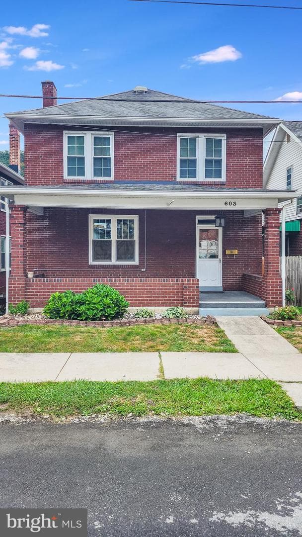 603 Lincoln Street photo 2