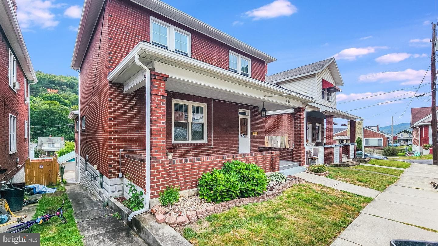 603 Lincoln Street photo 3