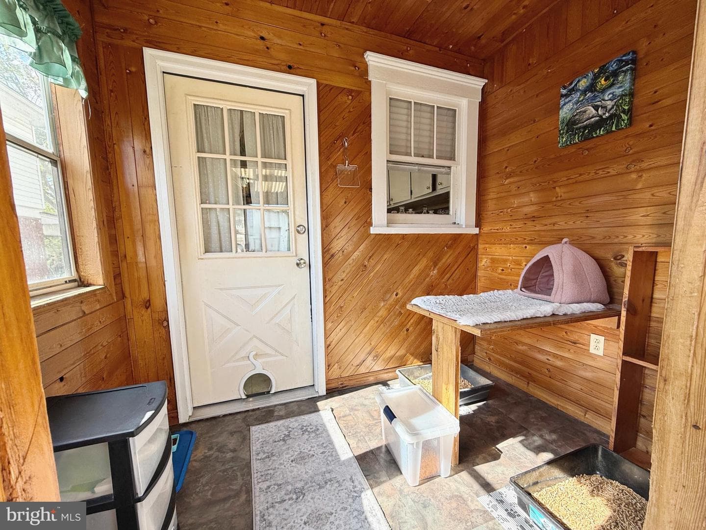 519 Forester Avenue photo 32