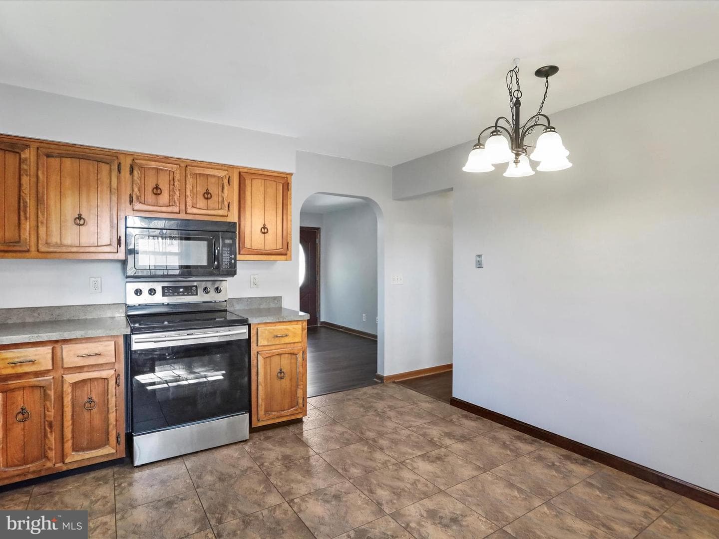 407 Caroline Street photo 10