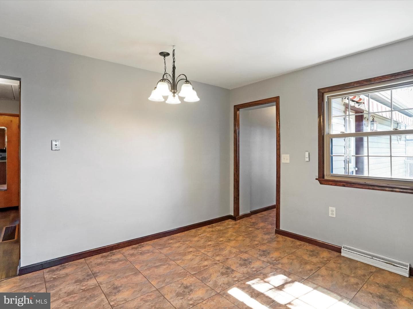 407 Caroline Street photo 11