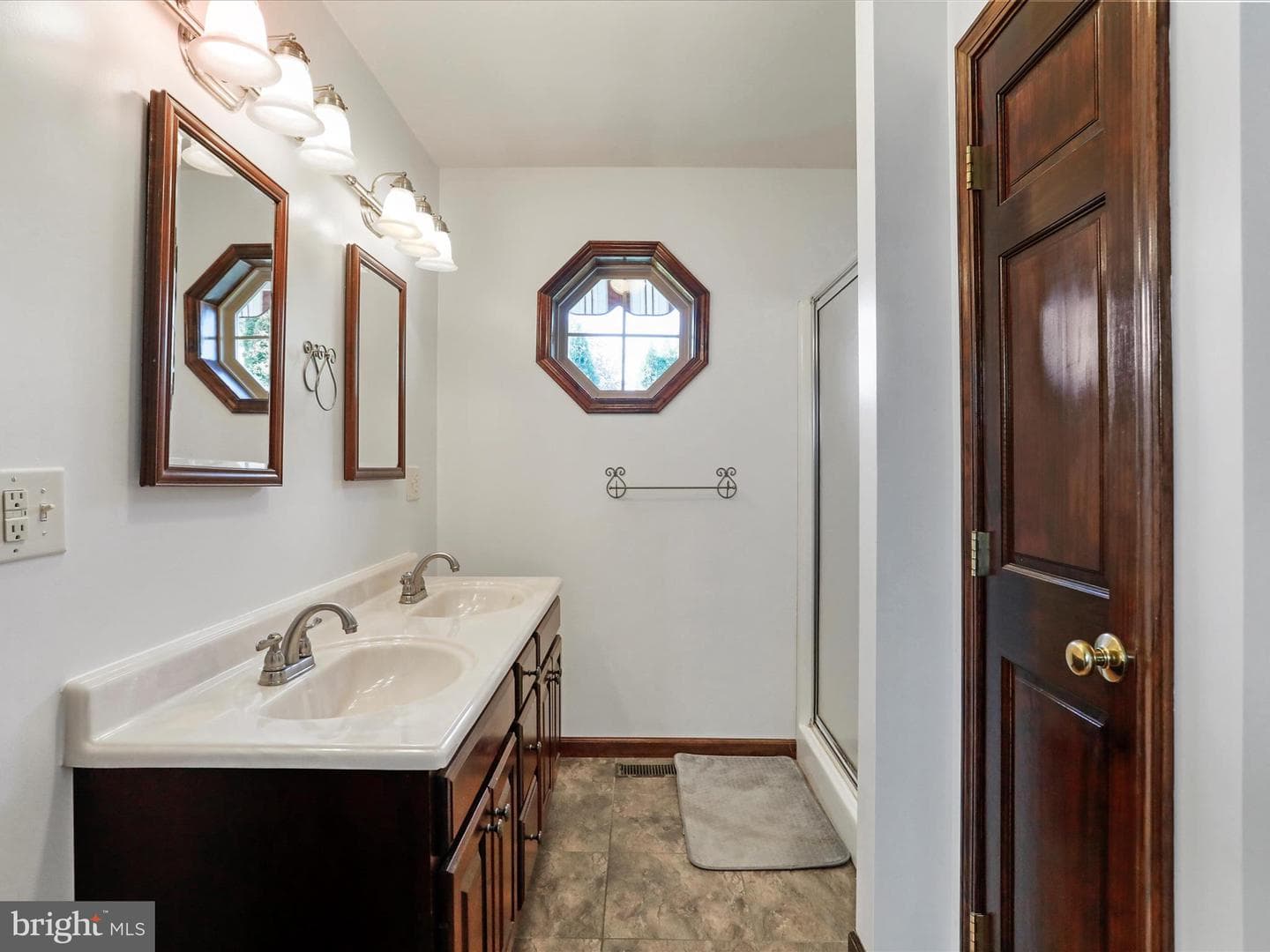 407 Caroline Street photo 22