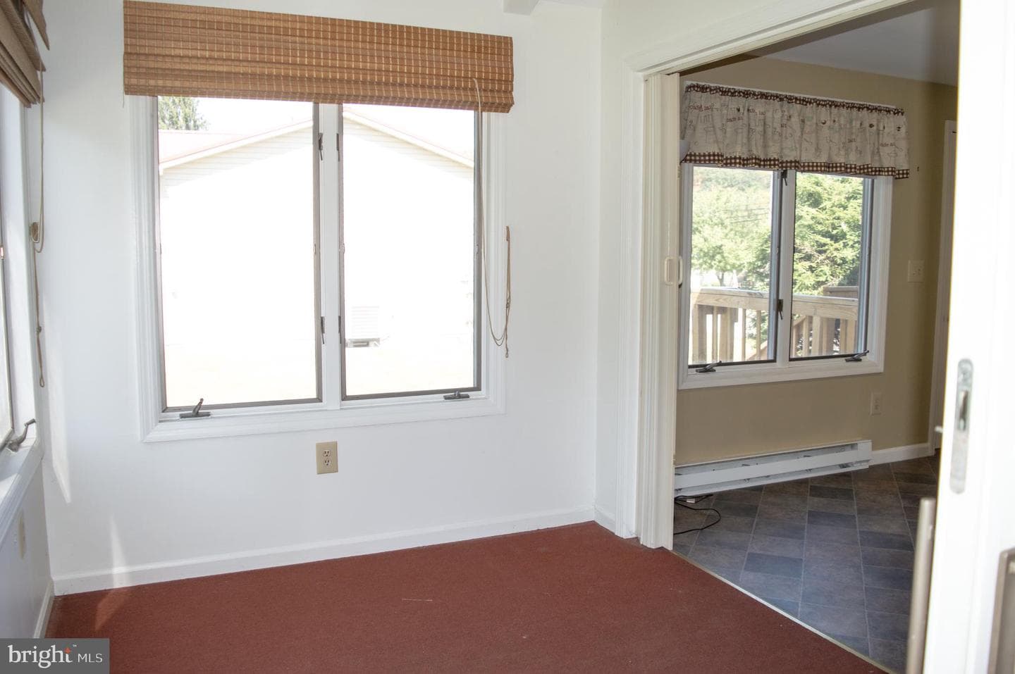 12713 Winchester photo 29