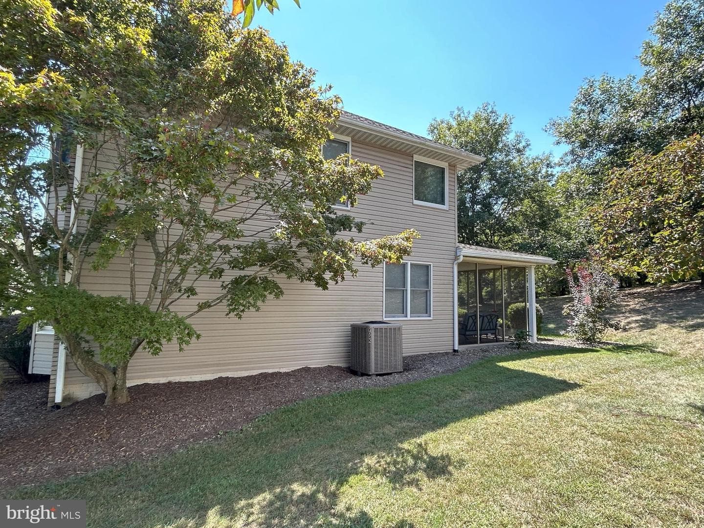 12715 Woodbine Road SW photo 20