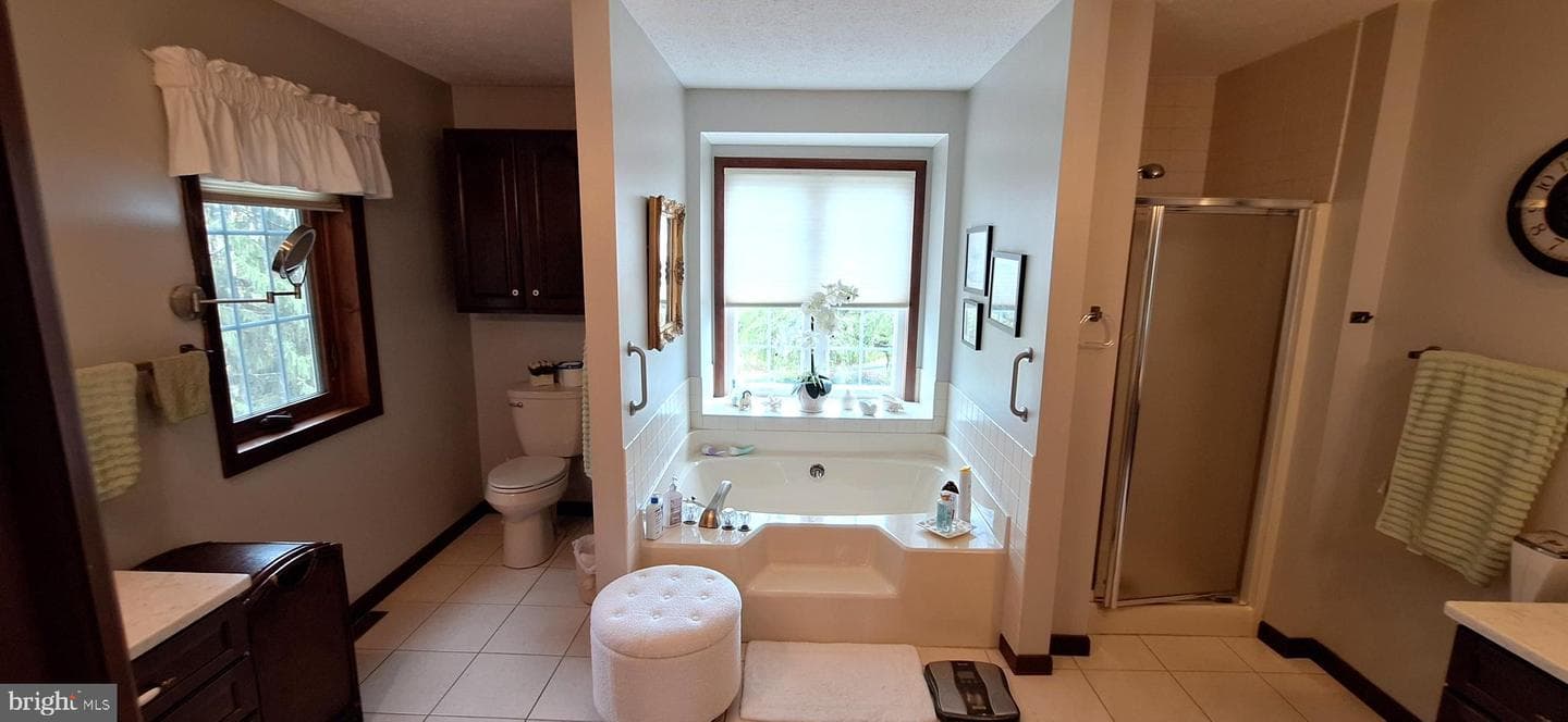 331 Francis Court photo 41