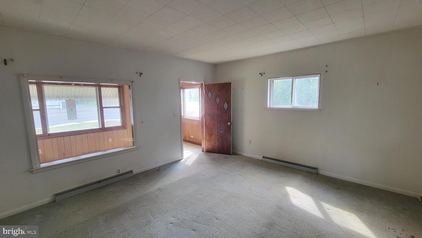 1073 National Highway photo 14