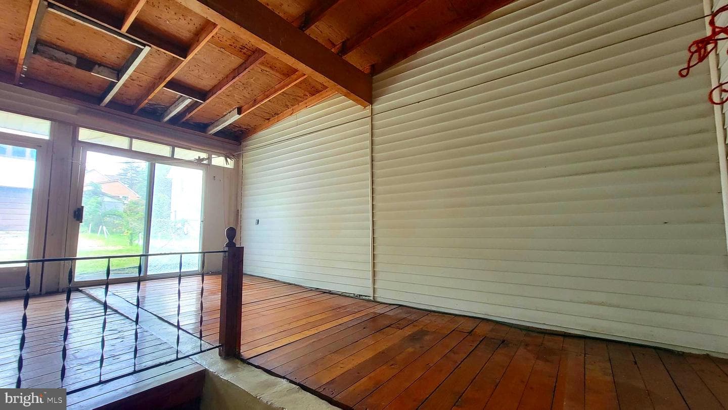 1073 National Highway photo 25