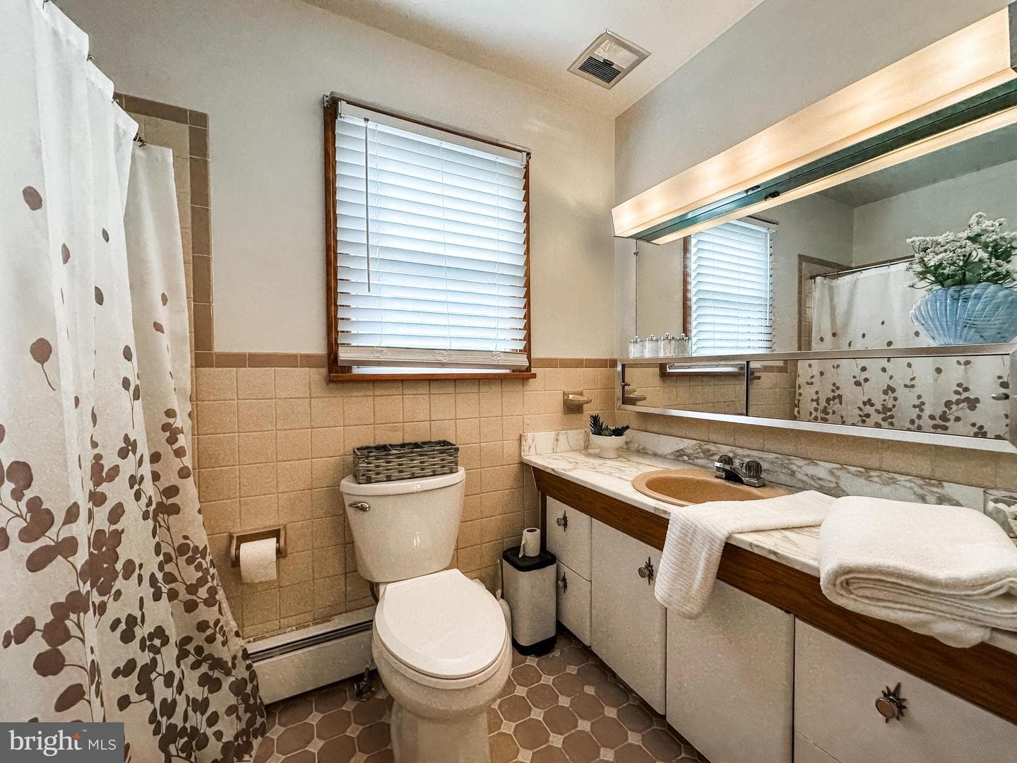 12601 Bowling Street photo 18