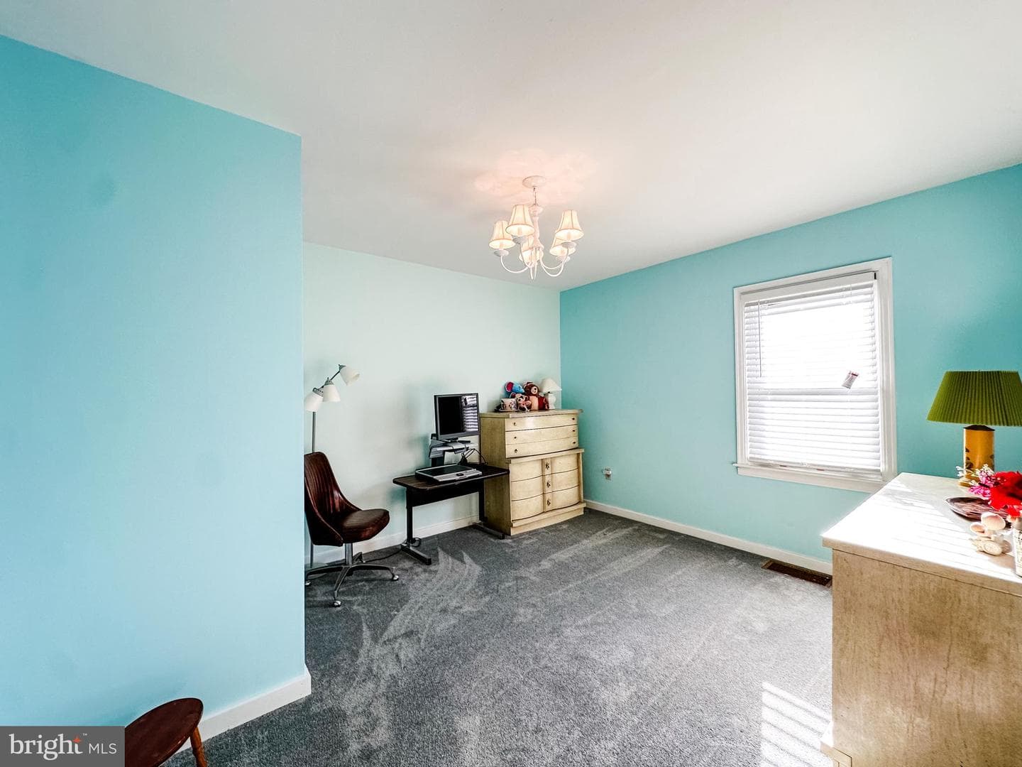 12601 Bowling Street photo 22