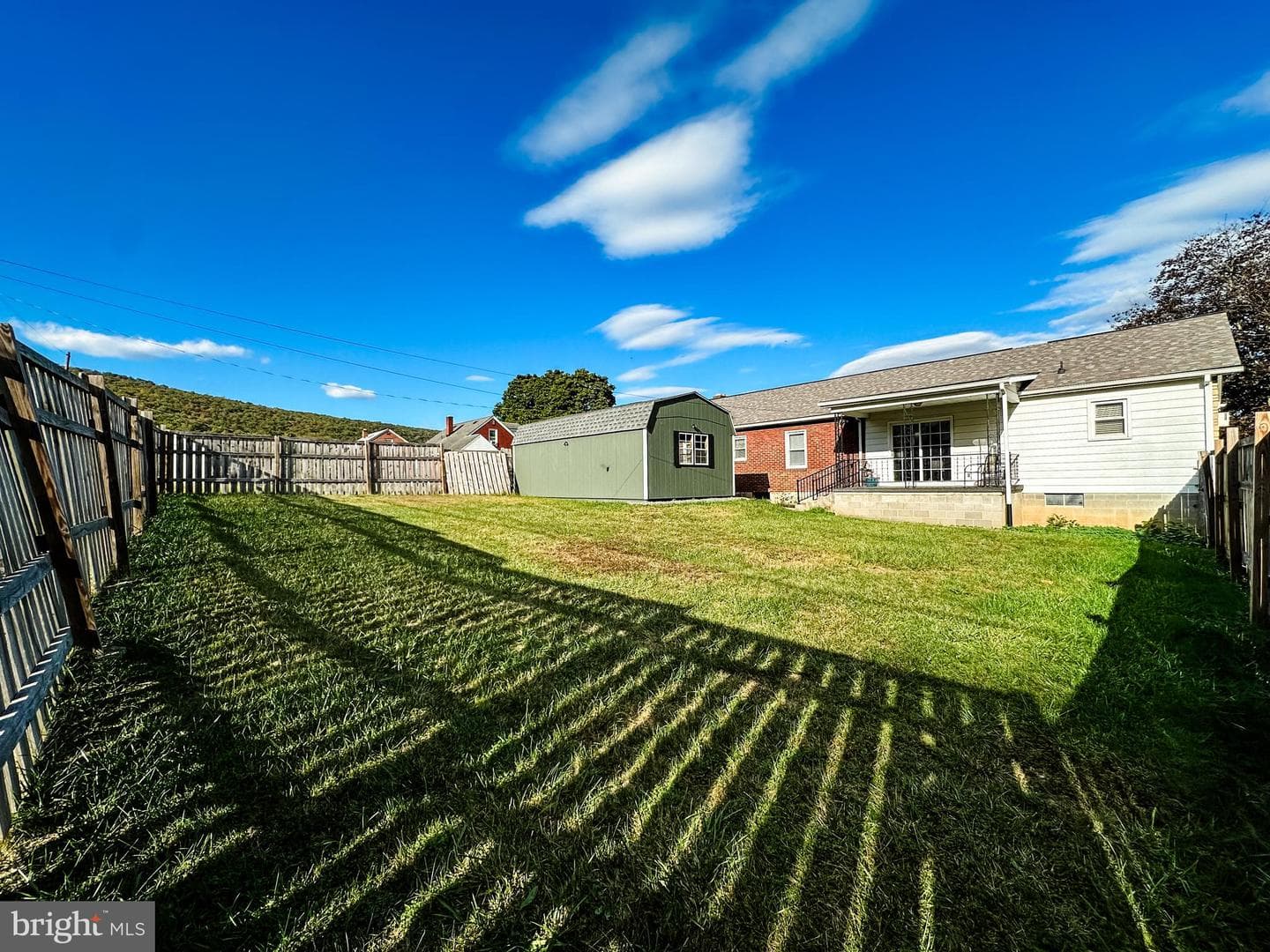 12601 Bowling Street photo 32