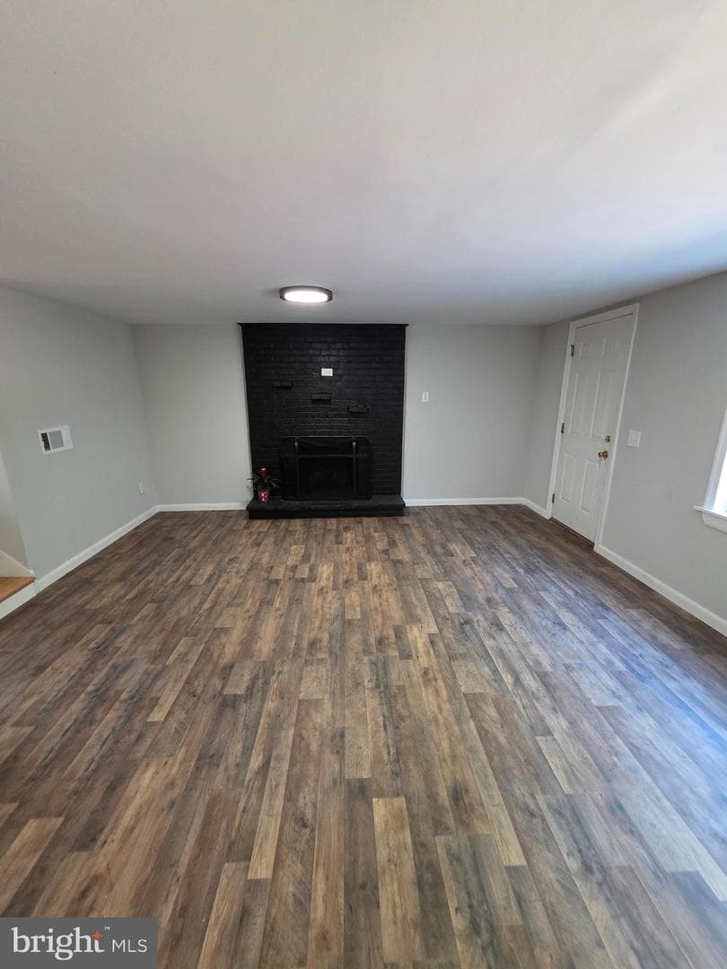 11816 Bedford ##rear photo 4