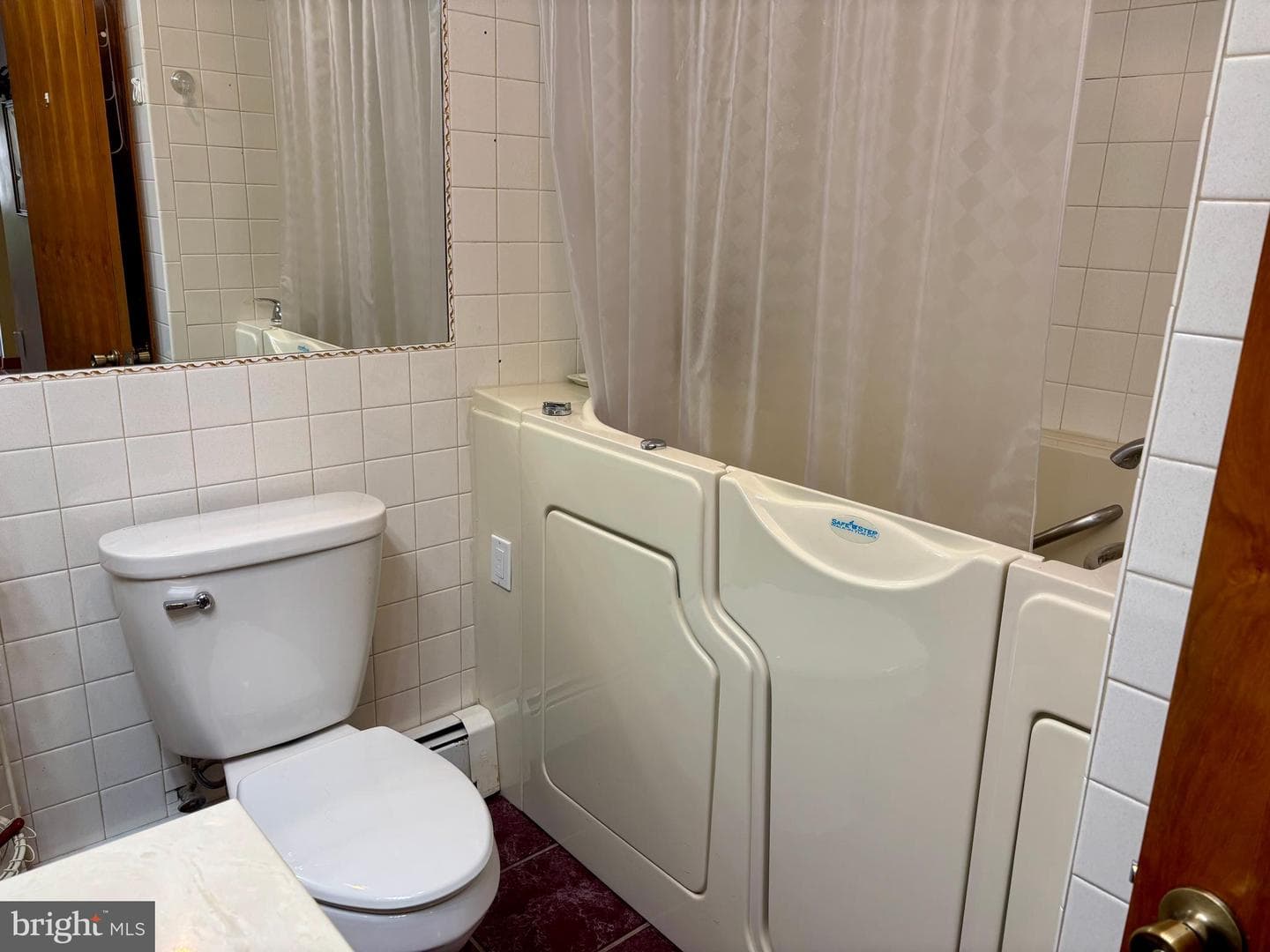 160 Washington Street photo 23