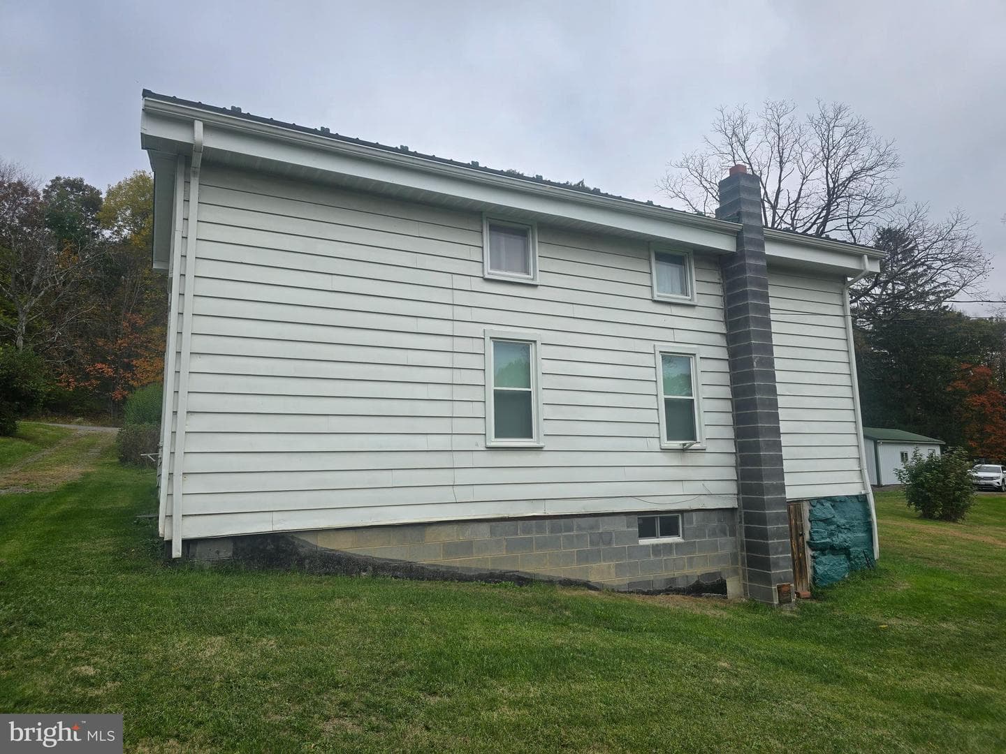 11119 Hill Side Drive photo 4