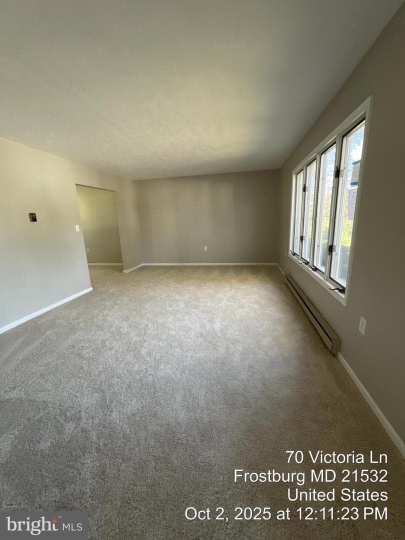 70 Victoria Lane photo 23