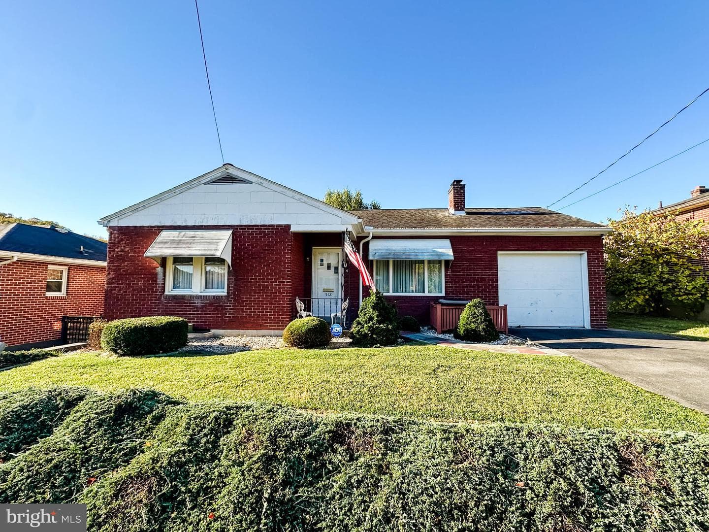 512 Schlund Avenue photo 1