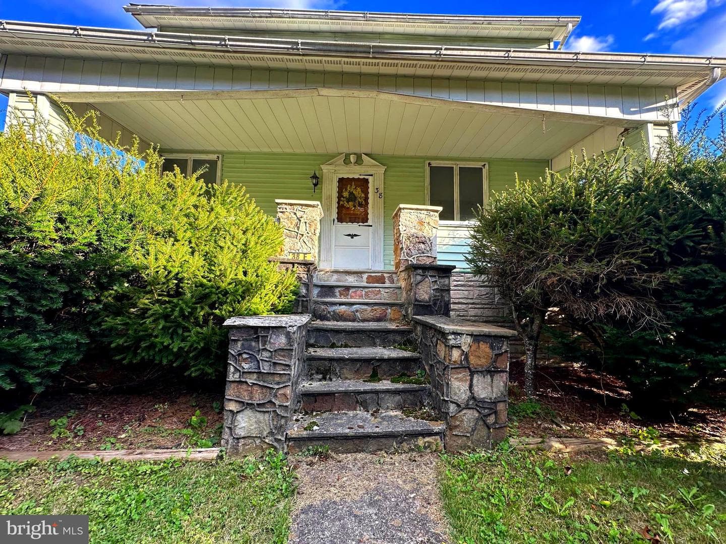 38 E Florida Way photo 2