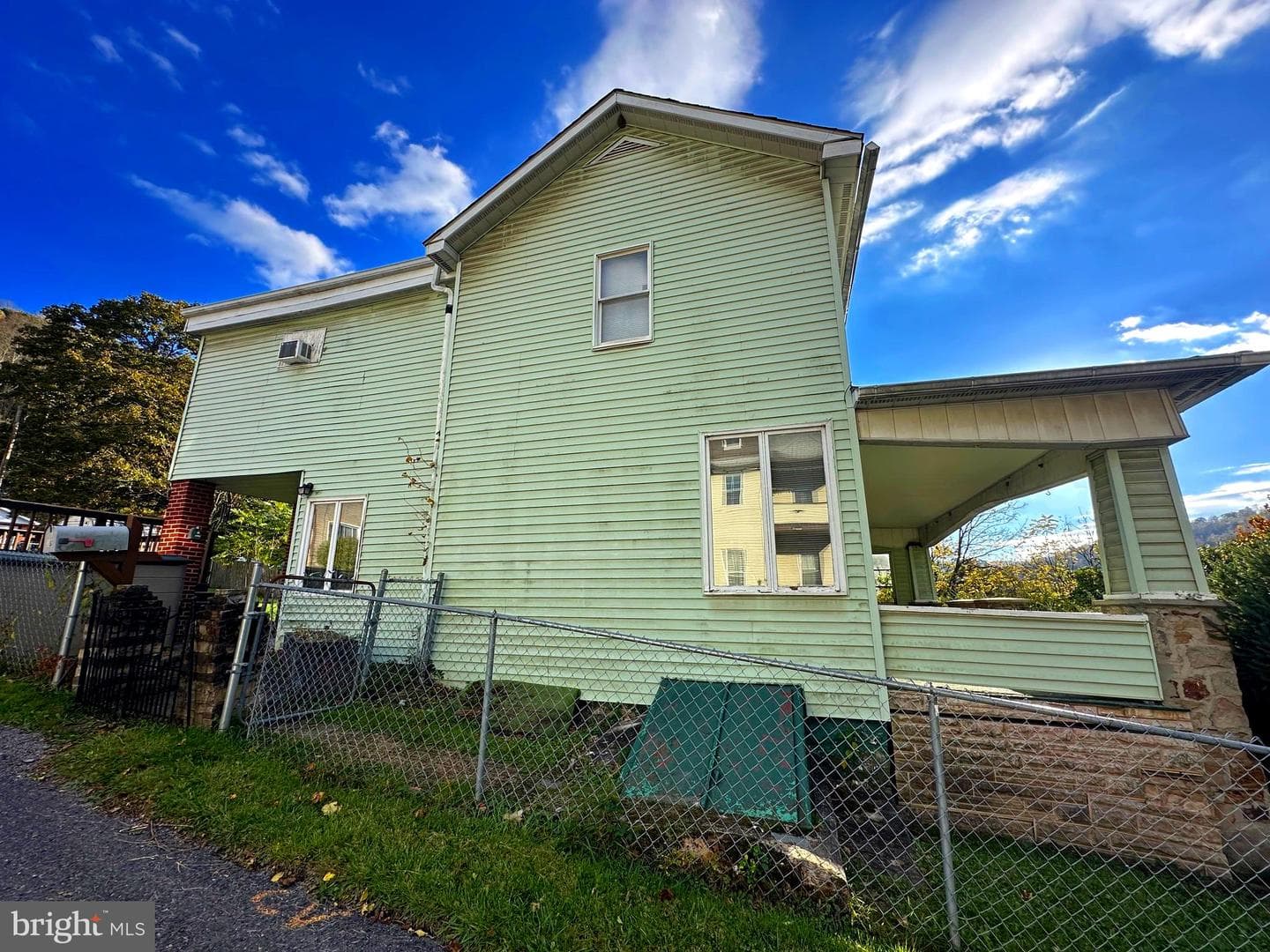 38 E Florida Way photo 7