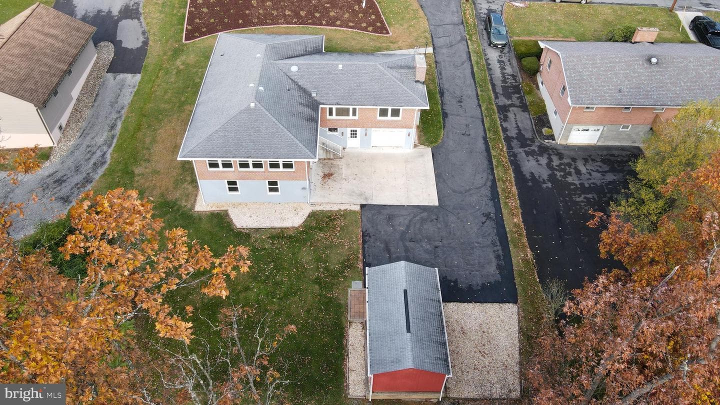 1034 Weires Avenue photo 12