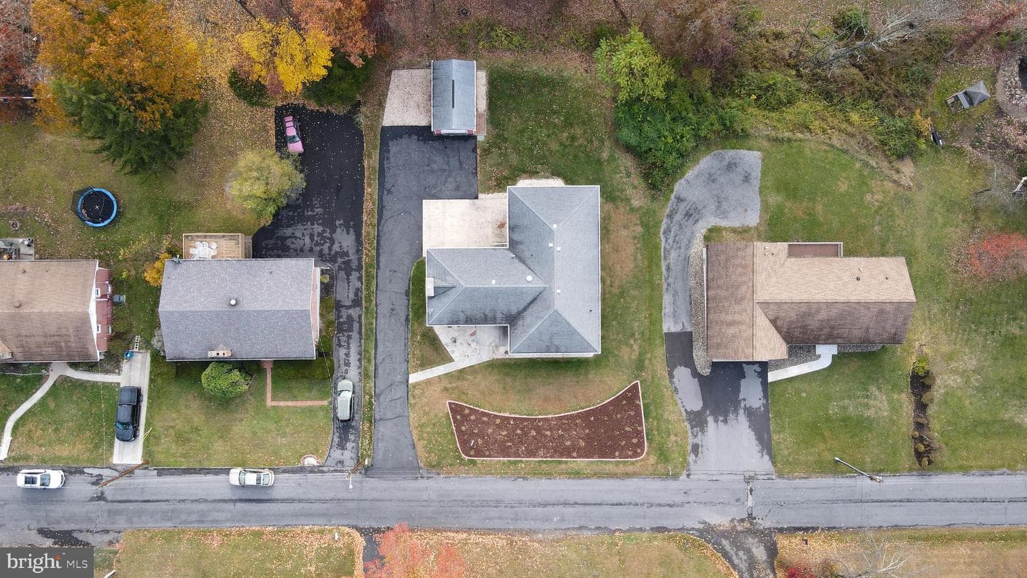 1034 Weires Avenue photo 19