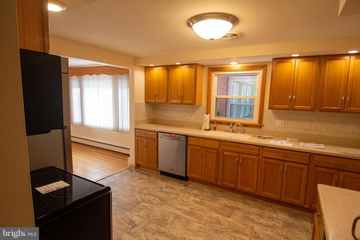 1034 Weires Avenue photo 32