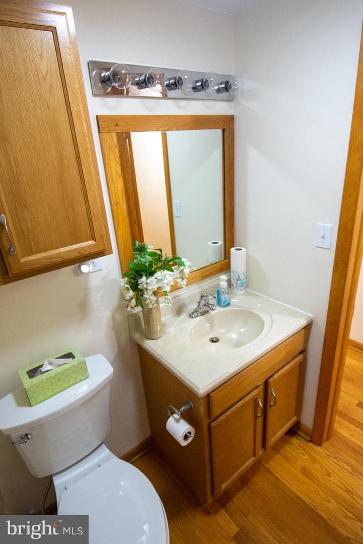 1034 Weires Avenue photo 42