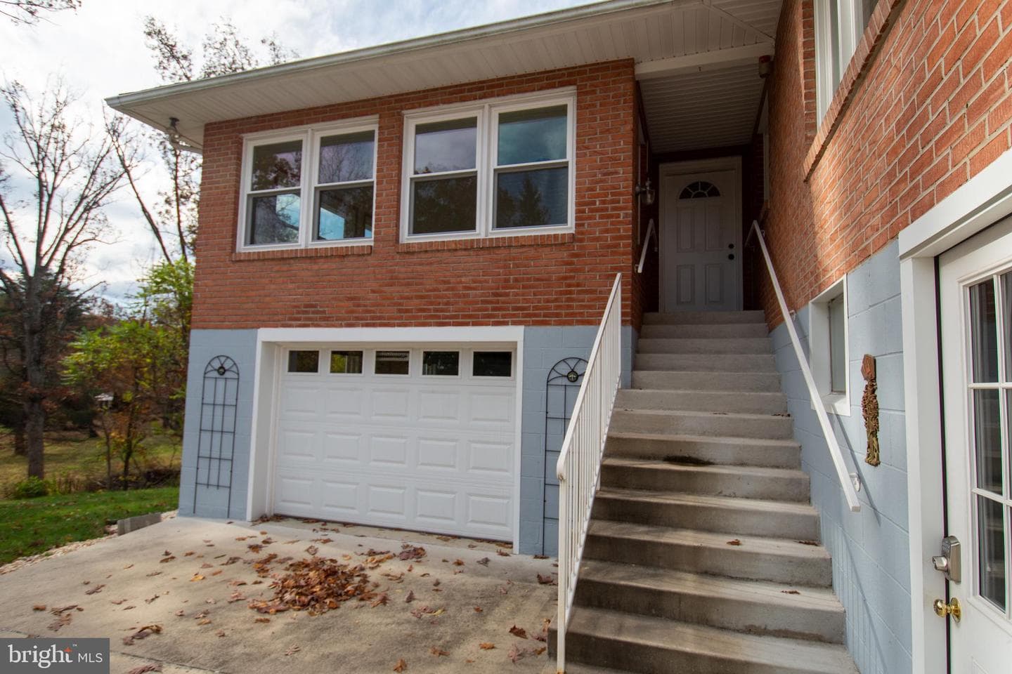 1034 Weires Avenue photo 9