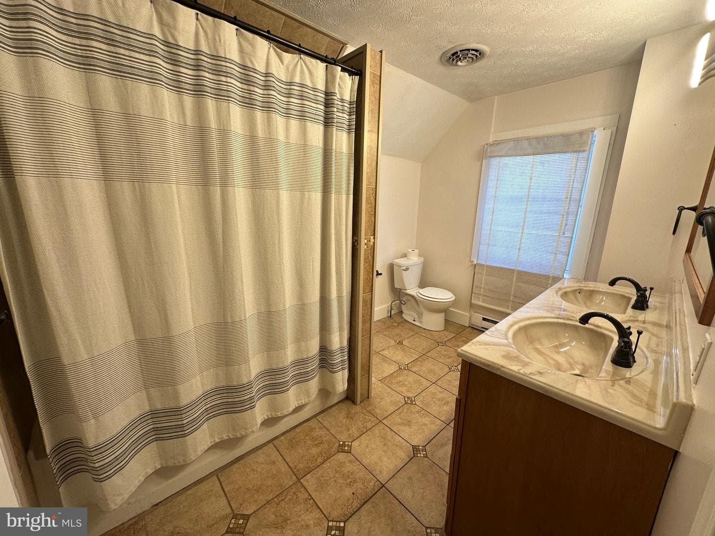 865 Gephart Drive photo 21