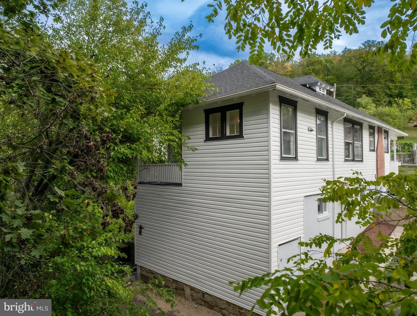 340 Davidson Street photo 12