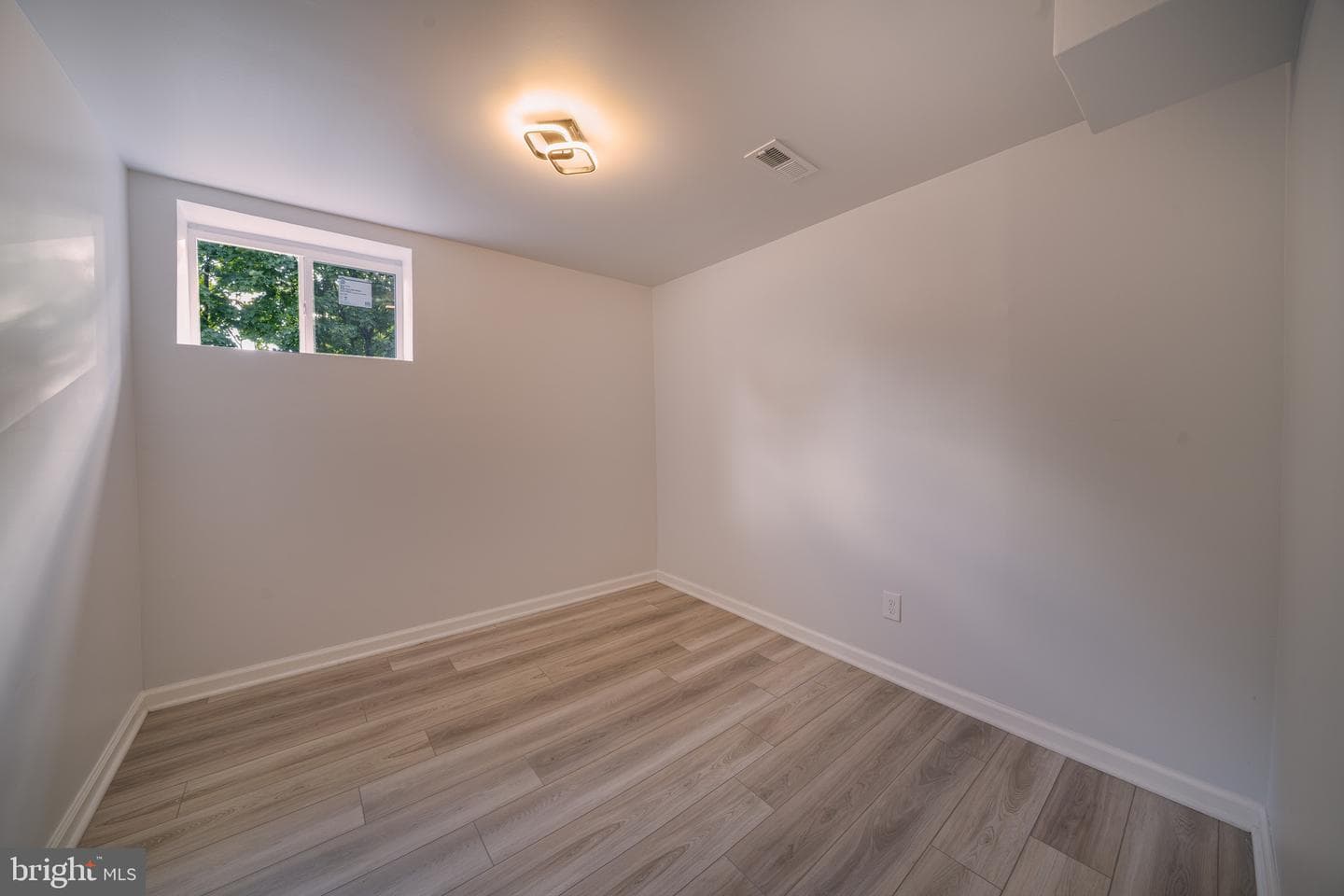 340 Davidson Street photo 43